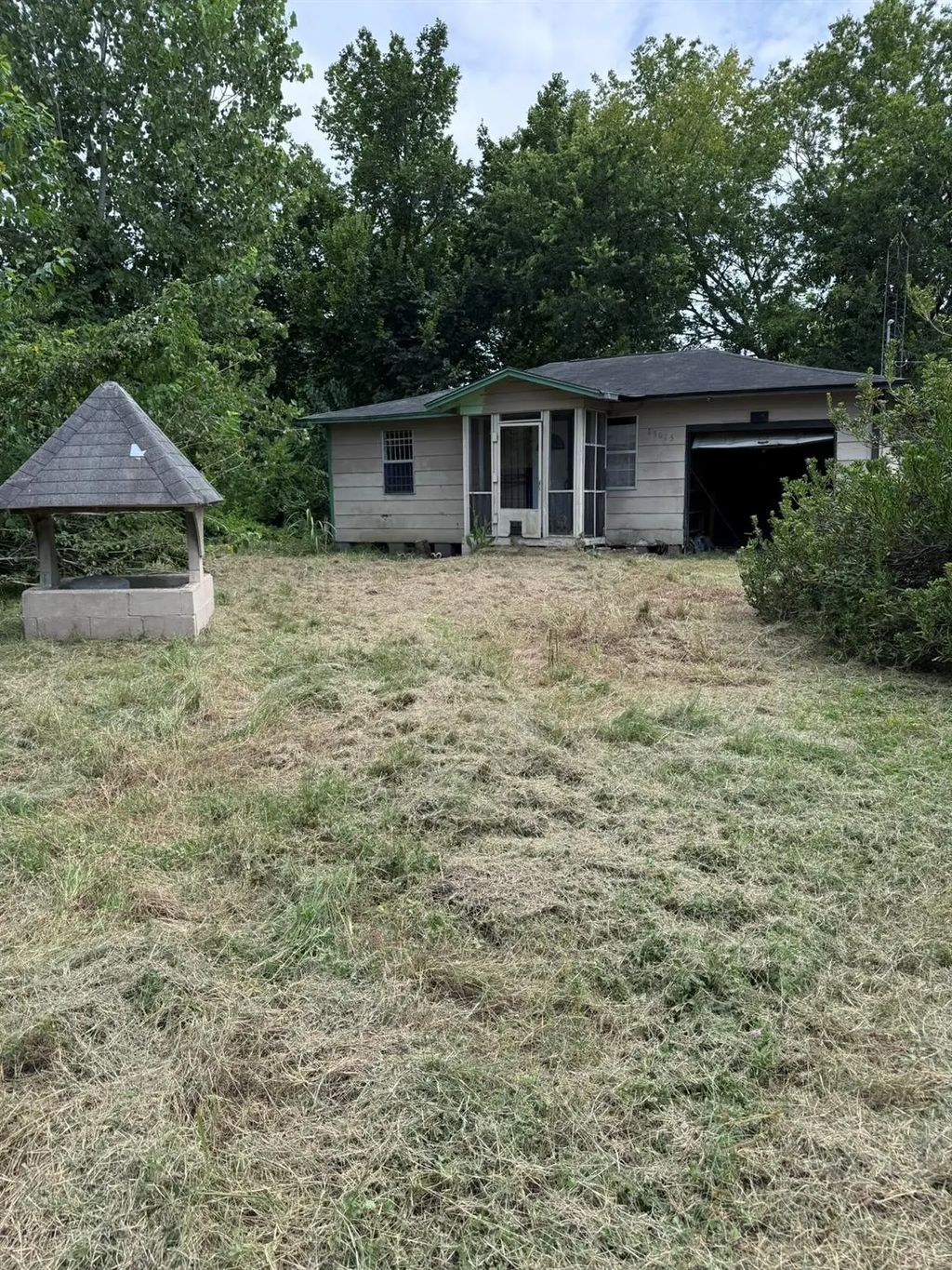 13015 Woody Road, Brookside