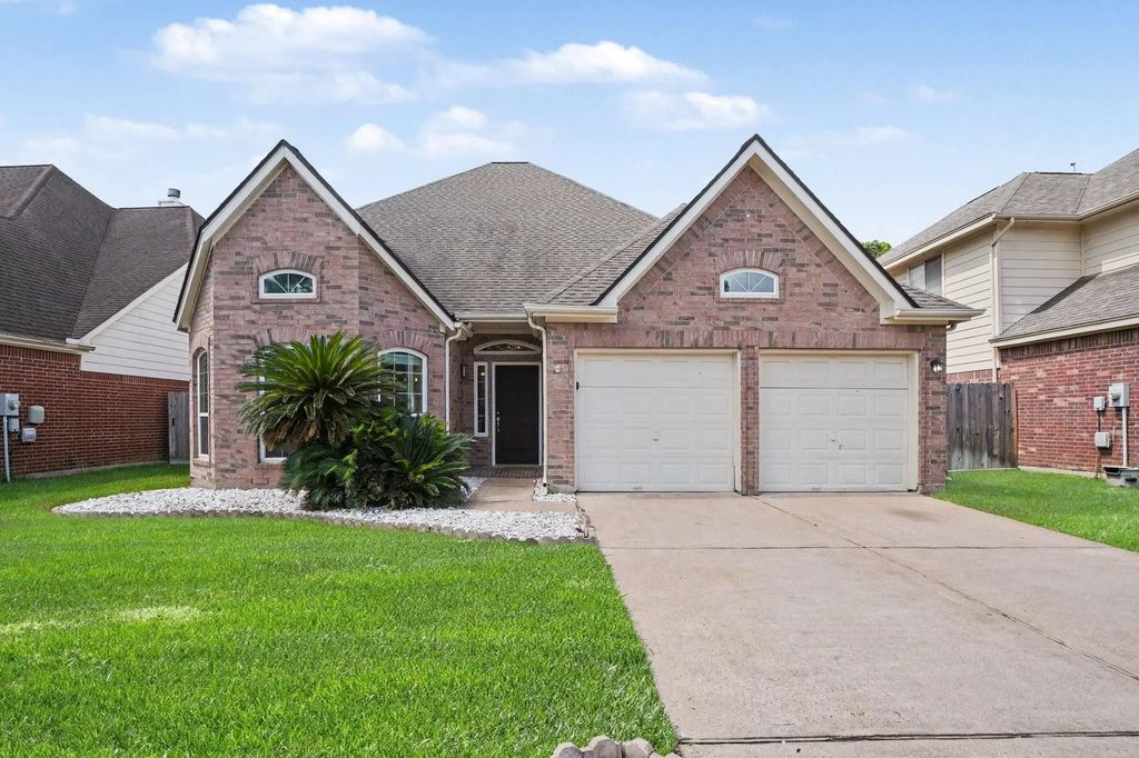 21415 Santa Clara Drive, Katy