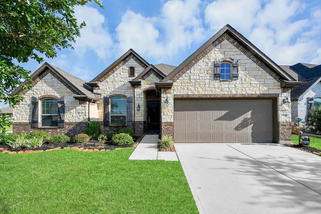 15330 Lancaster Falls Drive, Cypress