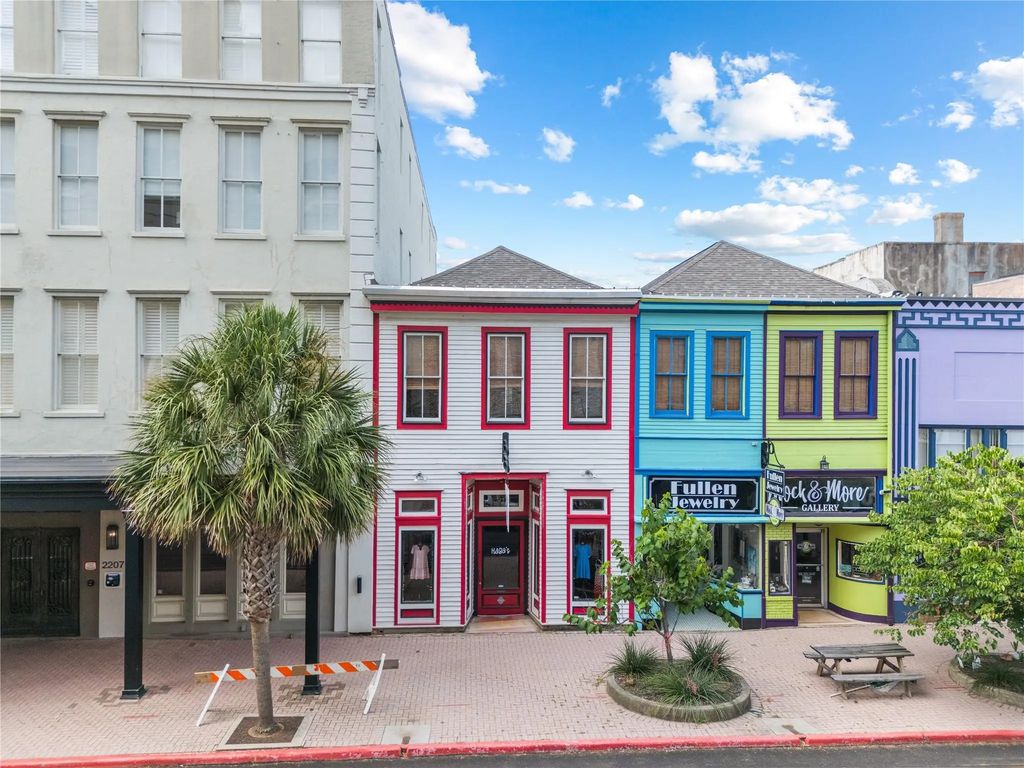 2213 Postoffice, Galveston