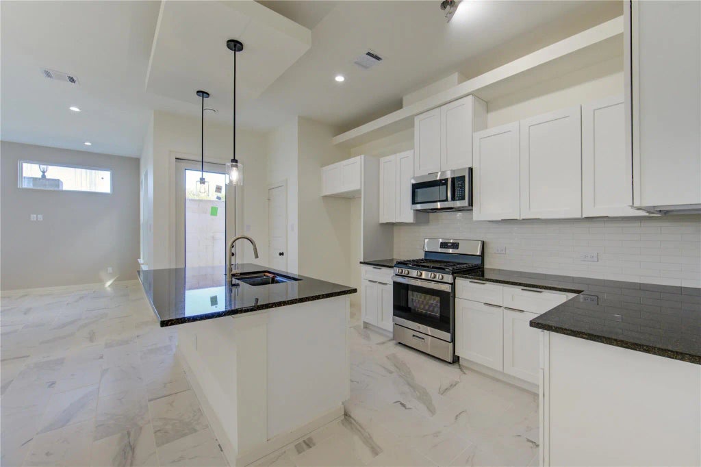 2930 El Fenice Lane, Houston