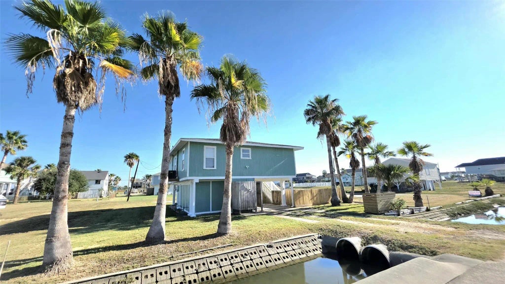 16623 Jolly Roger Road, Galveston