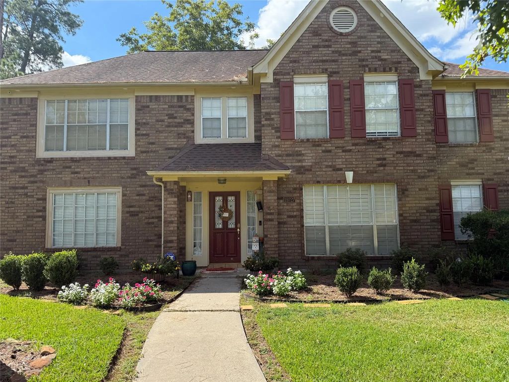 19727 Caroling Oaks Court, Humble