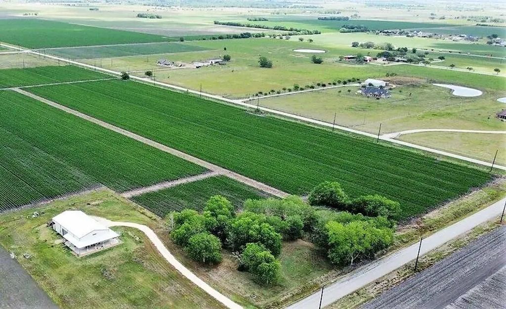 1519 Bushnell Road, Needville