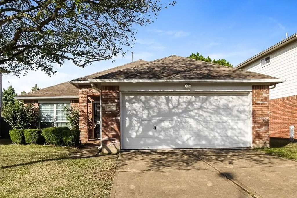 19242 Hopeview Court, Katy