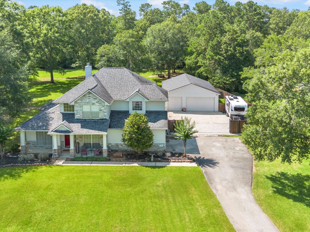 247 Private Road 635, Dayton