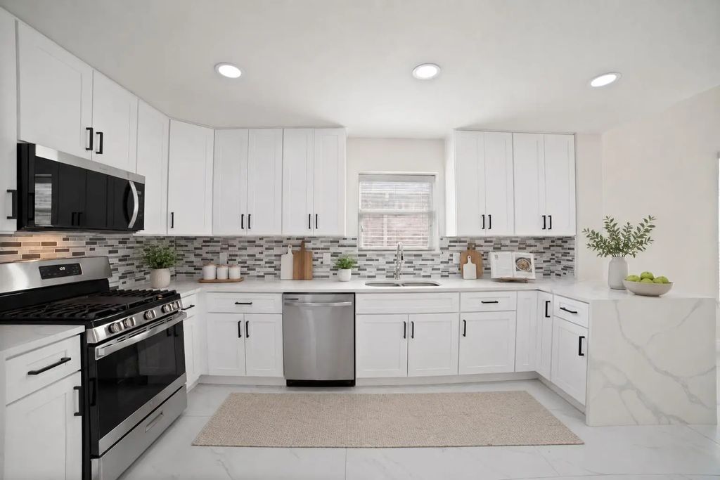 18119 Emerybrook Court, Richmond