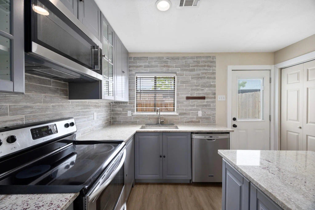 9901 Sharpcrest Street F3, Houston