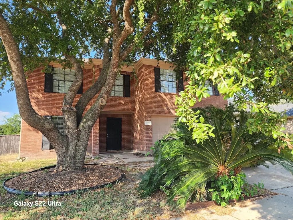 6038 Stirring Winds Lane, Houston