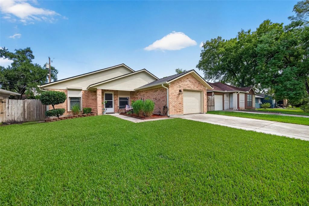 2316 29th Avenue N, Texas City