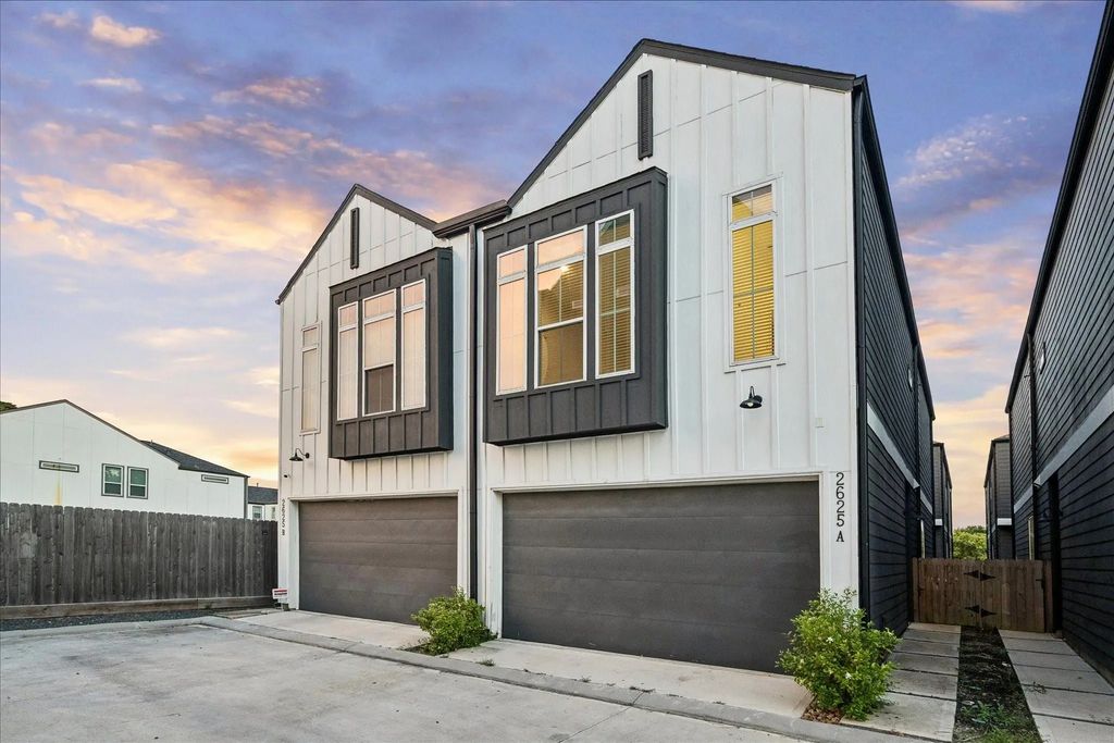 2625 Paul Quinn Street A, Houston