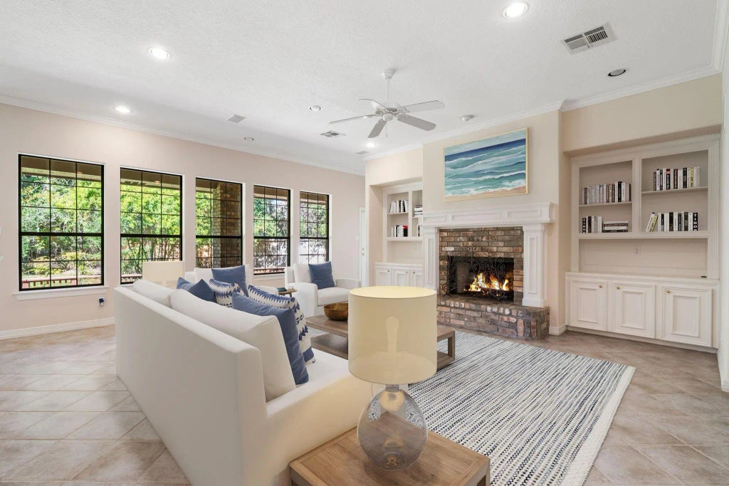 3390 Desert Inn Drive, Montgomery