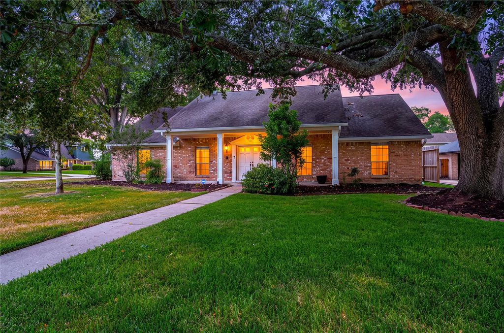501 Audubon Street, League City