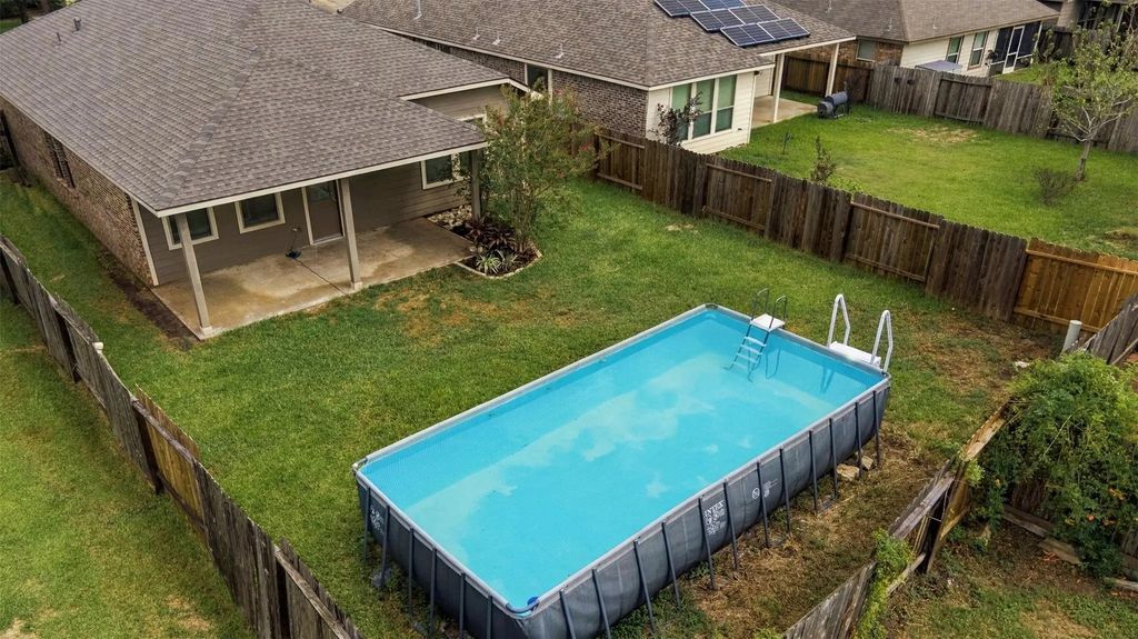 135 Piney Pathway, Magnolia