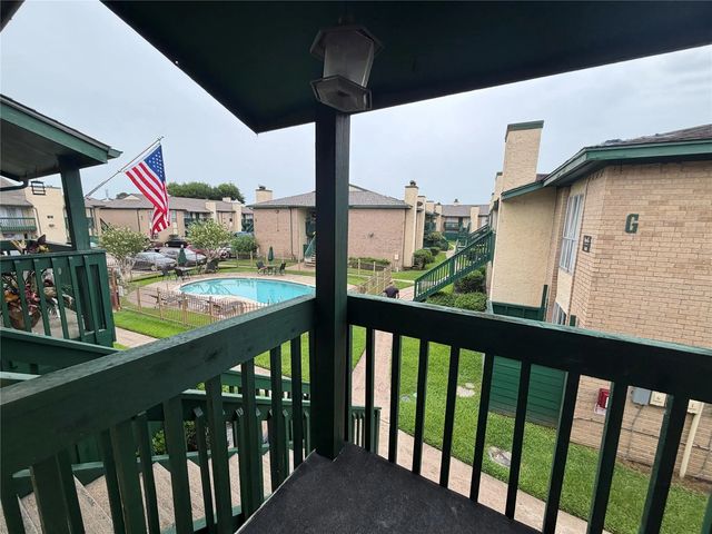 1516 Bay Area Boulevard F4, Houston