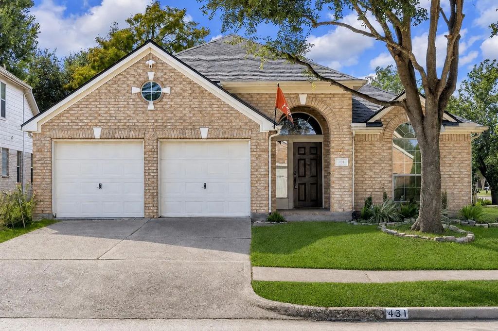 431 Cardinal Oaks, Kemah