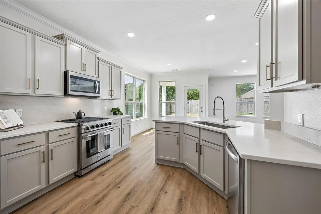 16603 Radiant Lilac Trail, Cypress