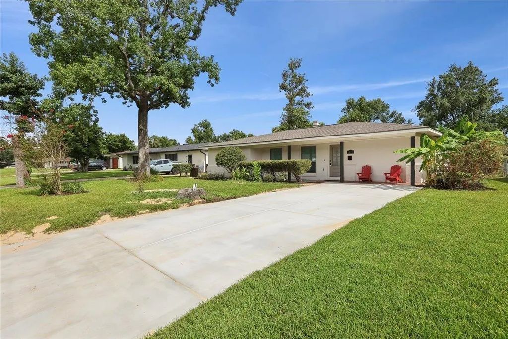 5475 Sunbury Drive, Beaumont