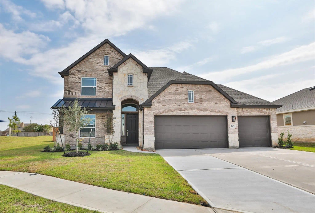 2107 Villa Bella Lane, Friendswood