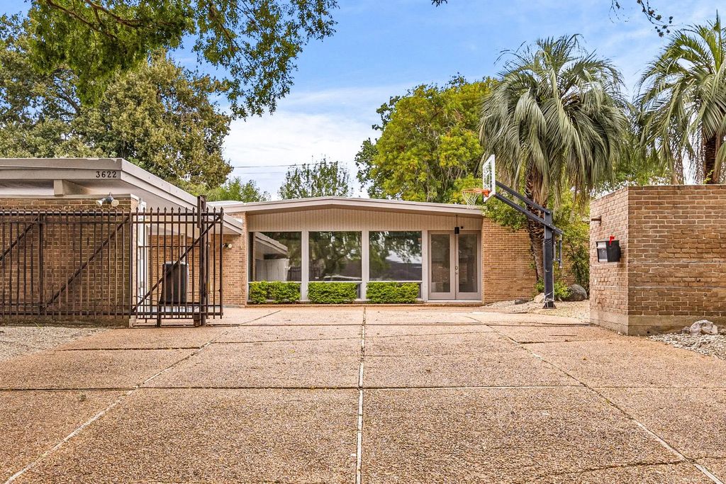 3622 N Braeswood Boulevard, Houston
