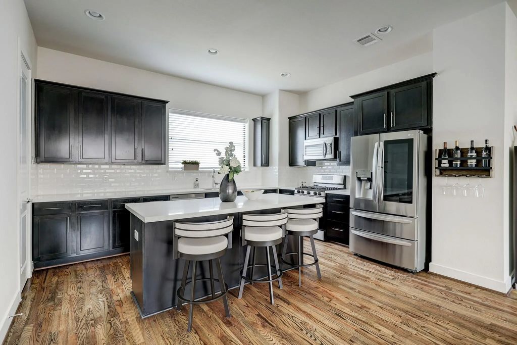 1016 Green Kensington Drive, Houston