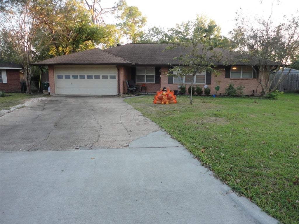 3302 Knoll Street, Houston