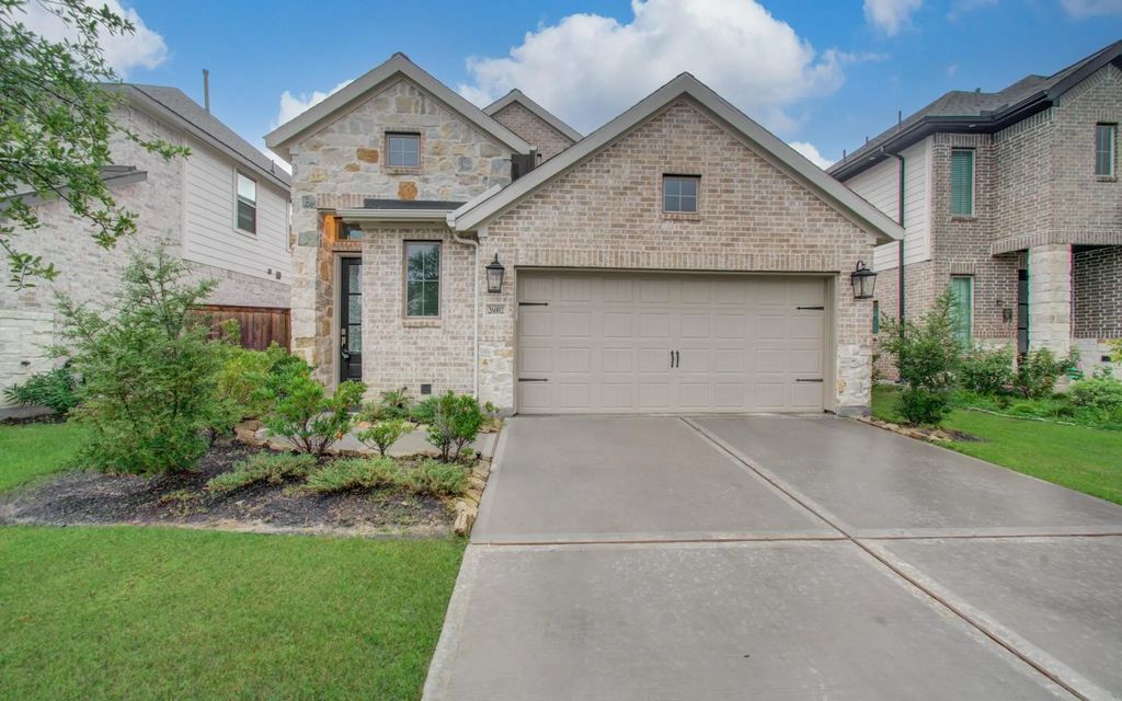 26002 Horizon Star Lane, Richmond