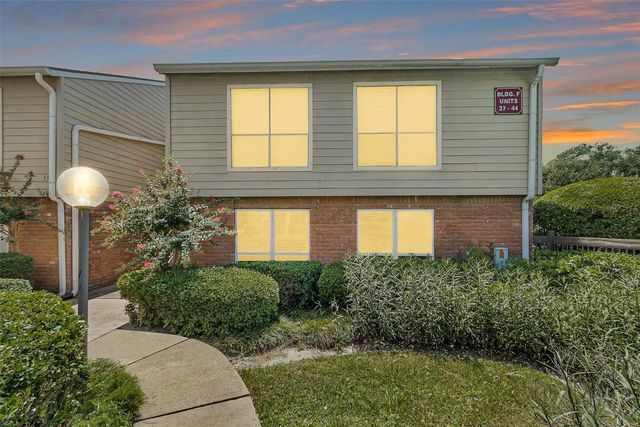 5005 Georgi Lane 38, Houston