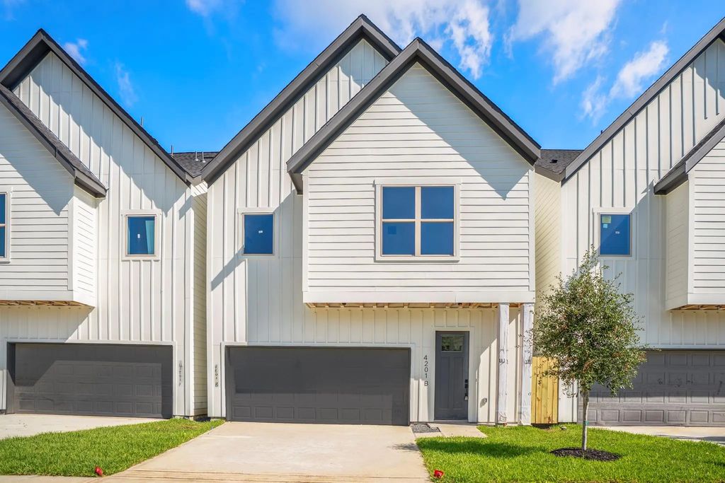 4201 Oats Street B, Houston