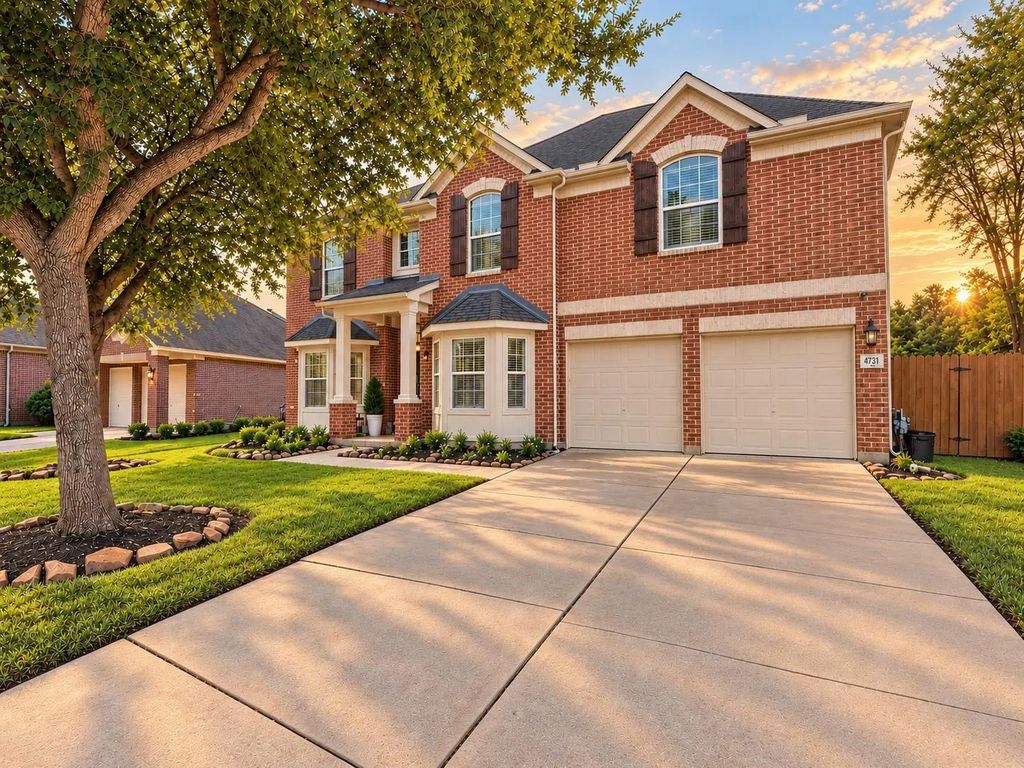 4731 Maple Creek Drive, Fresno
