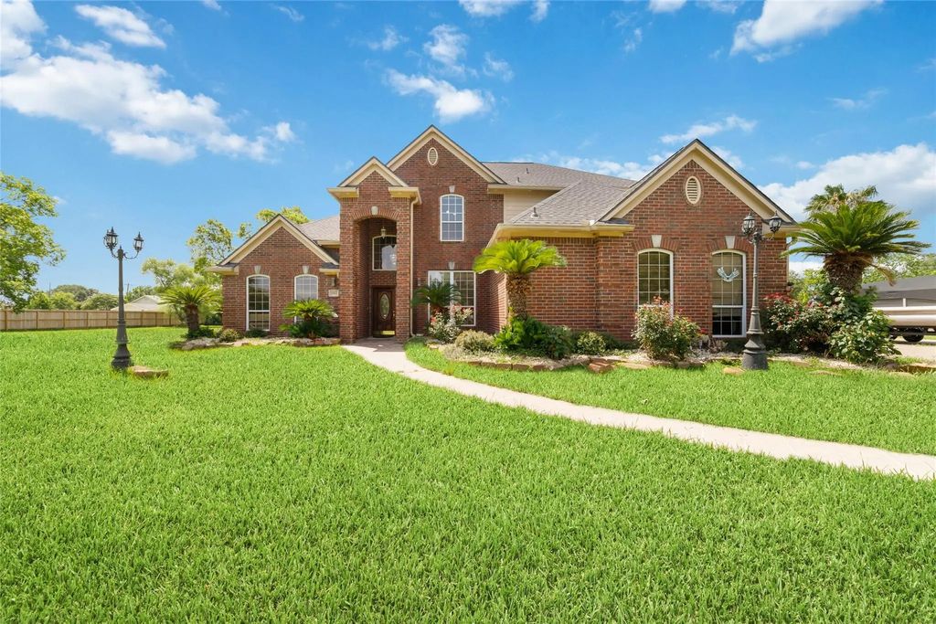 1513 County Road 149, Alvin