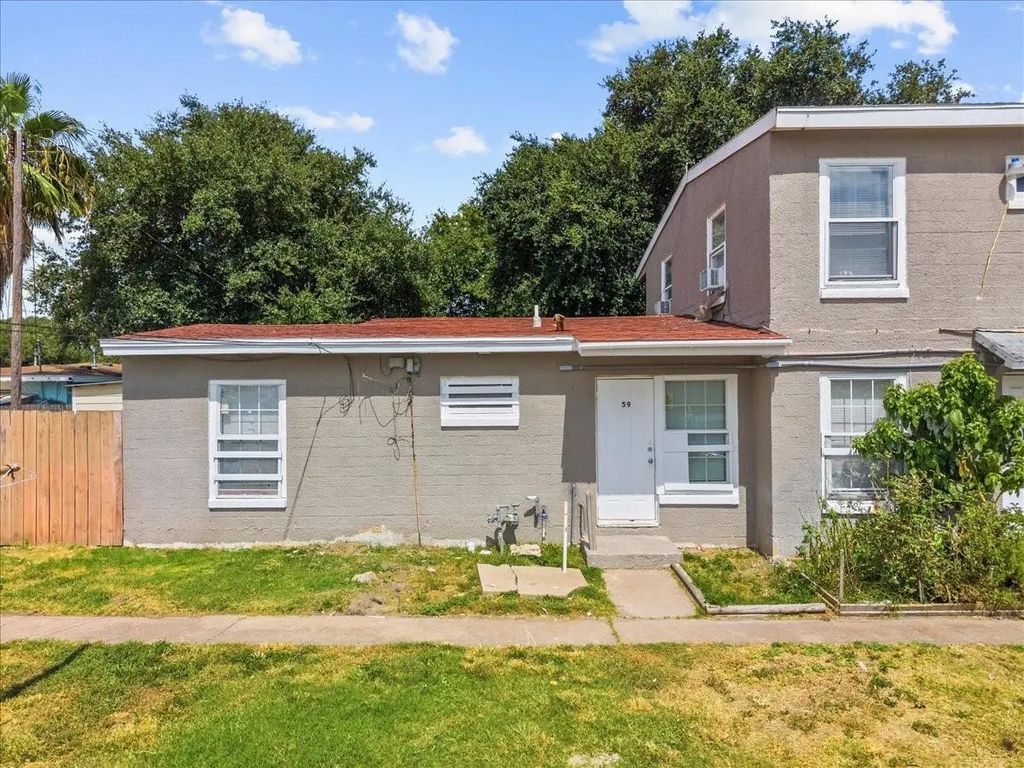 900 Texas Avenue 59, Texas City