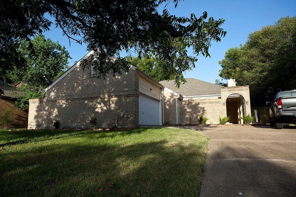 6318 Crakston Street, Houston