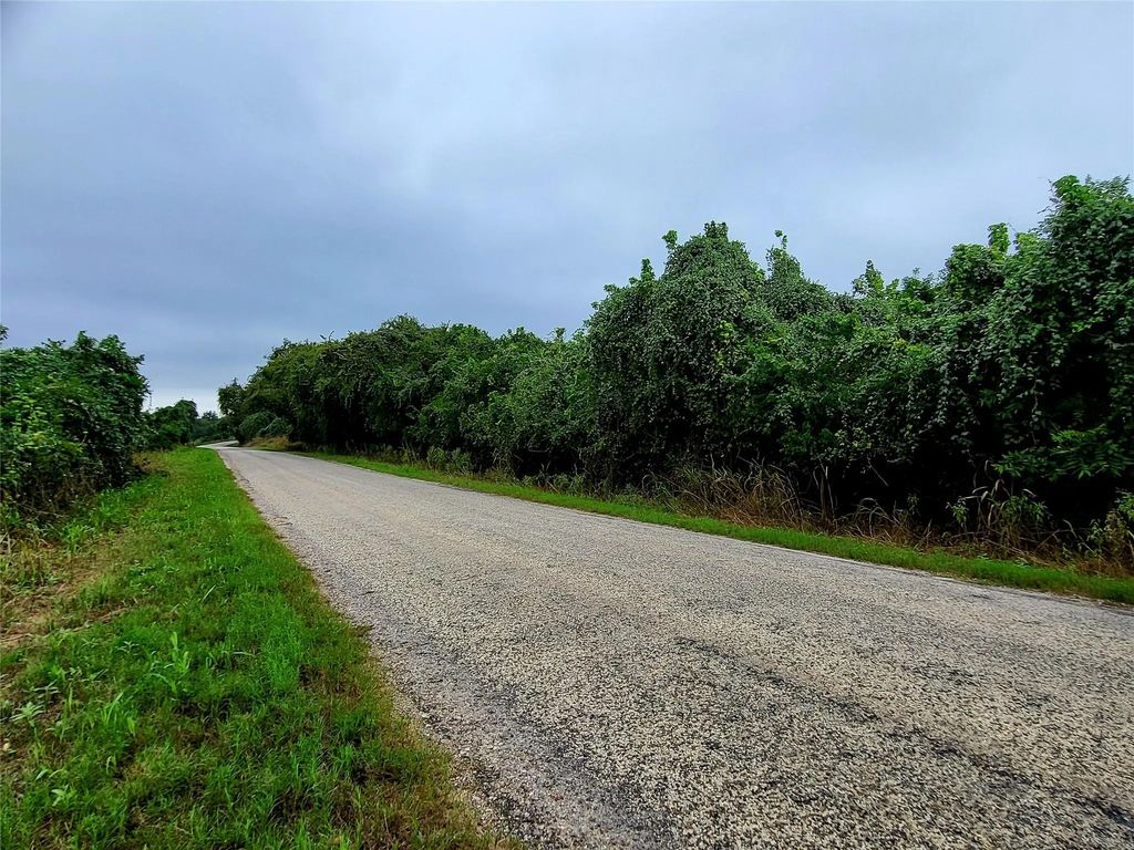 446 Riverside Drive, Bastrop