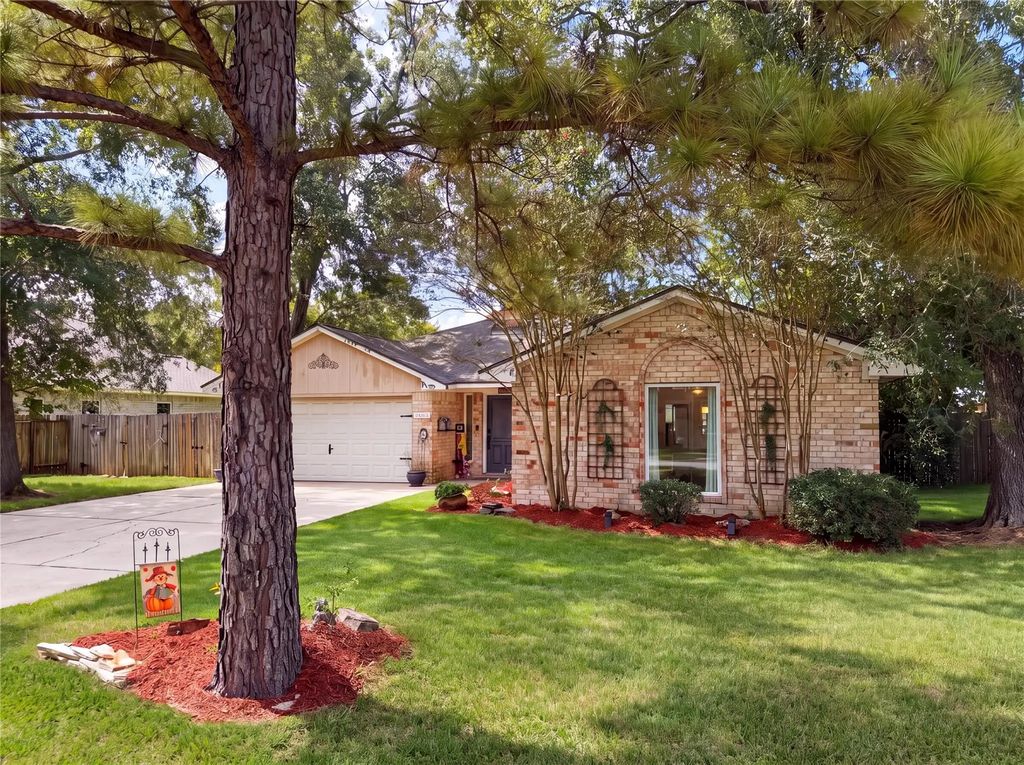 16511 Port O Call Street, Crosby