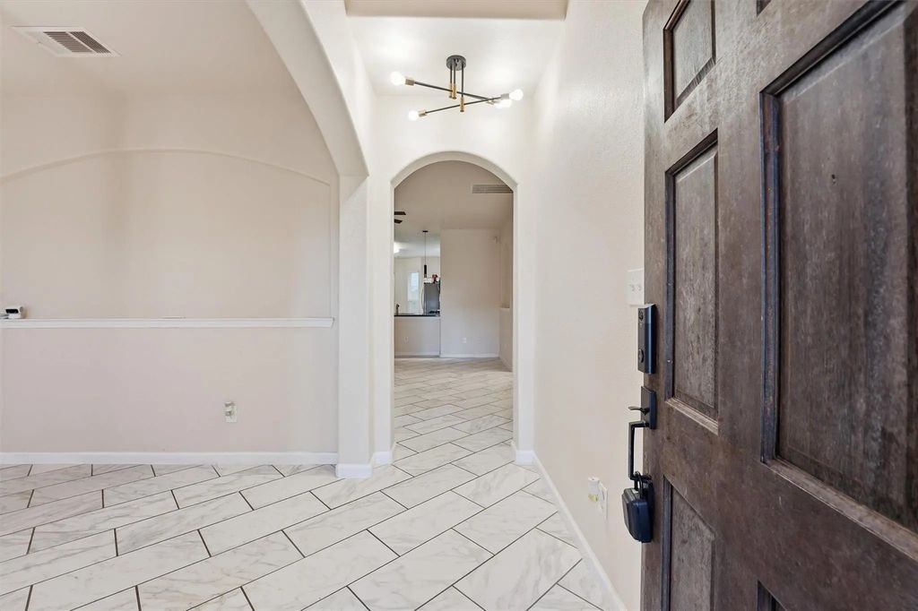 4743 Bay Vista Drive, Baytown