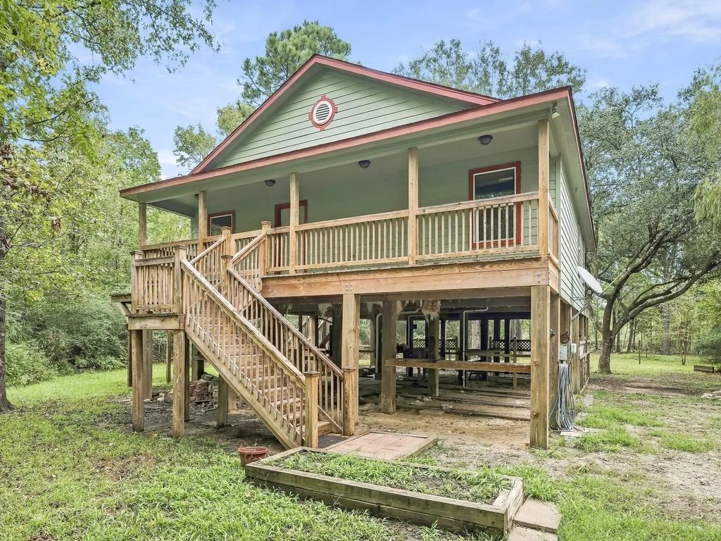 1110 Turner Drive, Bridge City