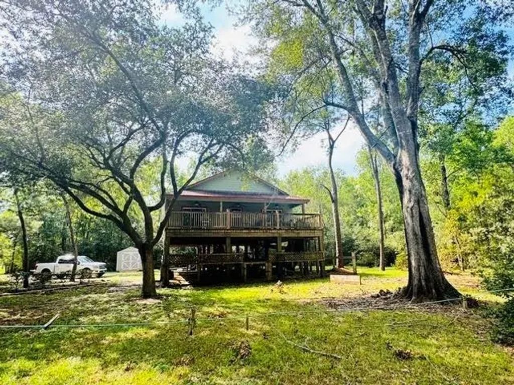 1110 Turner Drive, Bridge City