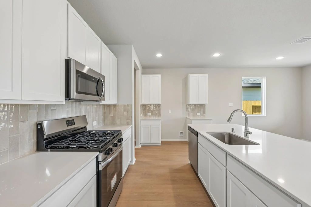 400 Hickory Hills Drive, Pattison