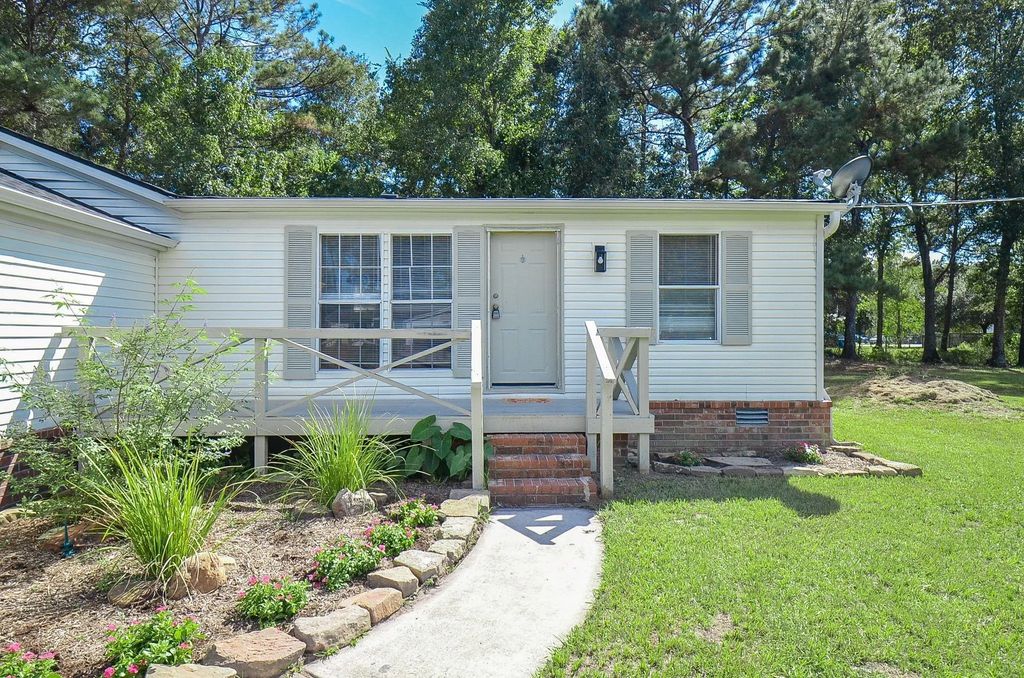 16544 Desert Star Drive, Conroe