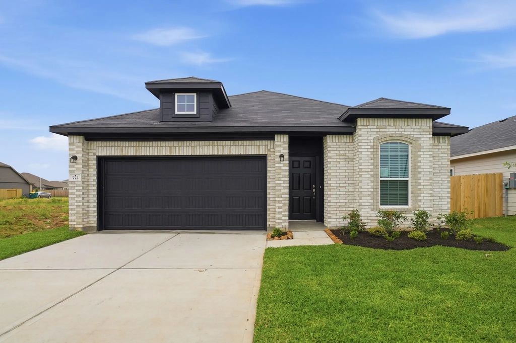 772 Red Mulberry Street, La Marque