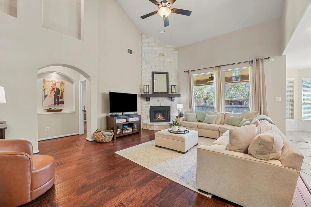 111 Meadow Valley Drive, Conroe