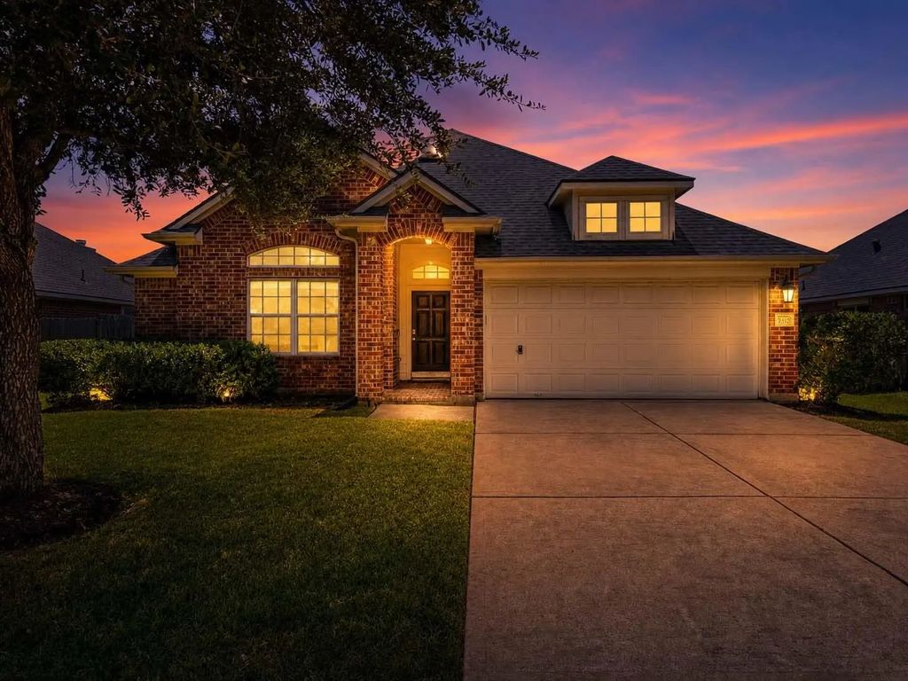 7510 Waterlilly Lane, Pearland