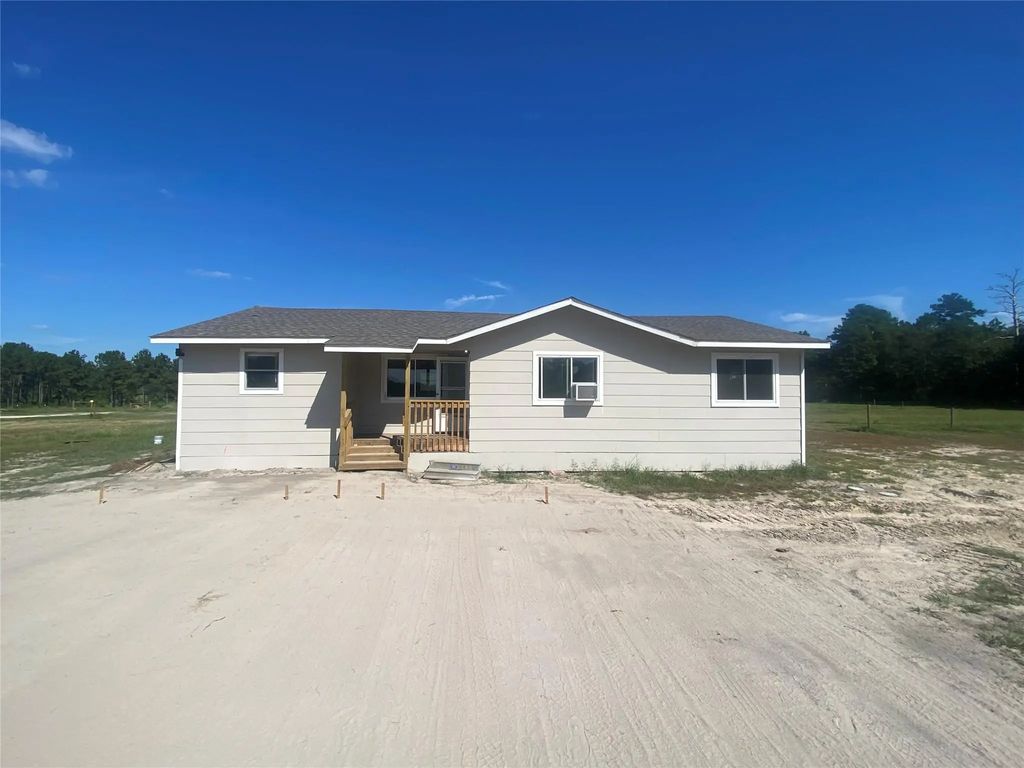 411 County Road 4800, Warren