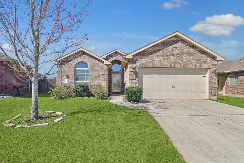 22582 Valley Canyon Lane, Porter