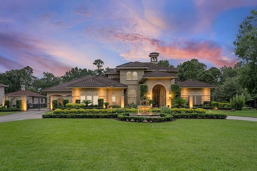 28427 Woodsons Lake Drive, Spring