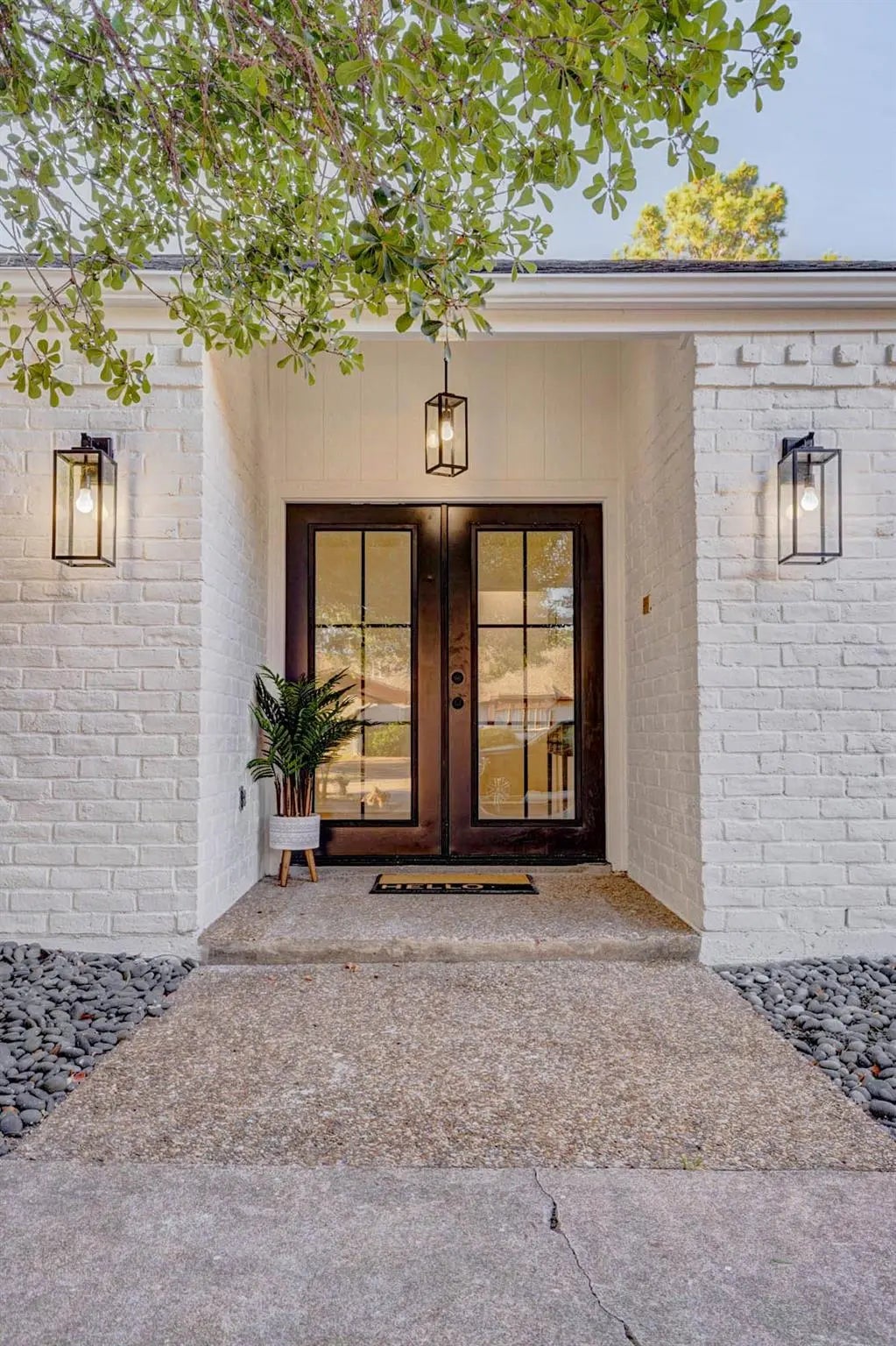 10303 Chevy Chase Drive, Houston