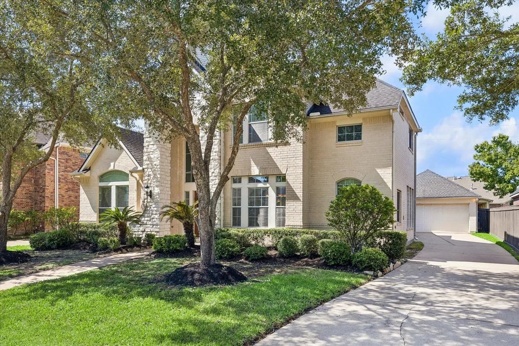 5923 Serrano Terrace Lane, Houston