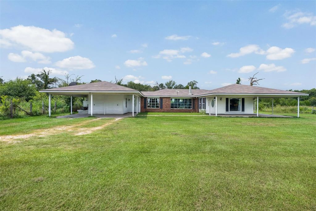 15126 Pr 4460, Normangee