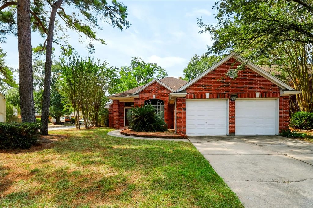 17103 Carroll Lake Drive, Spring